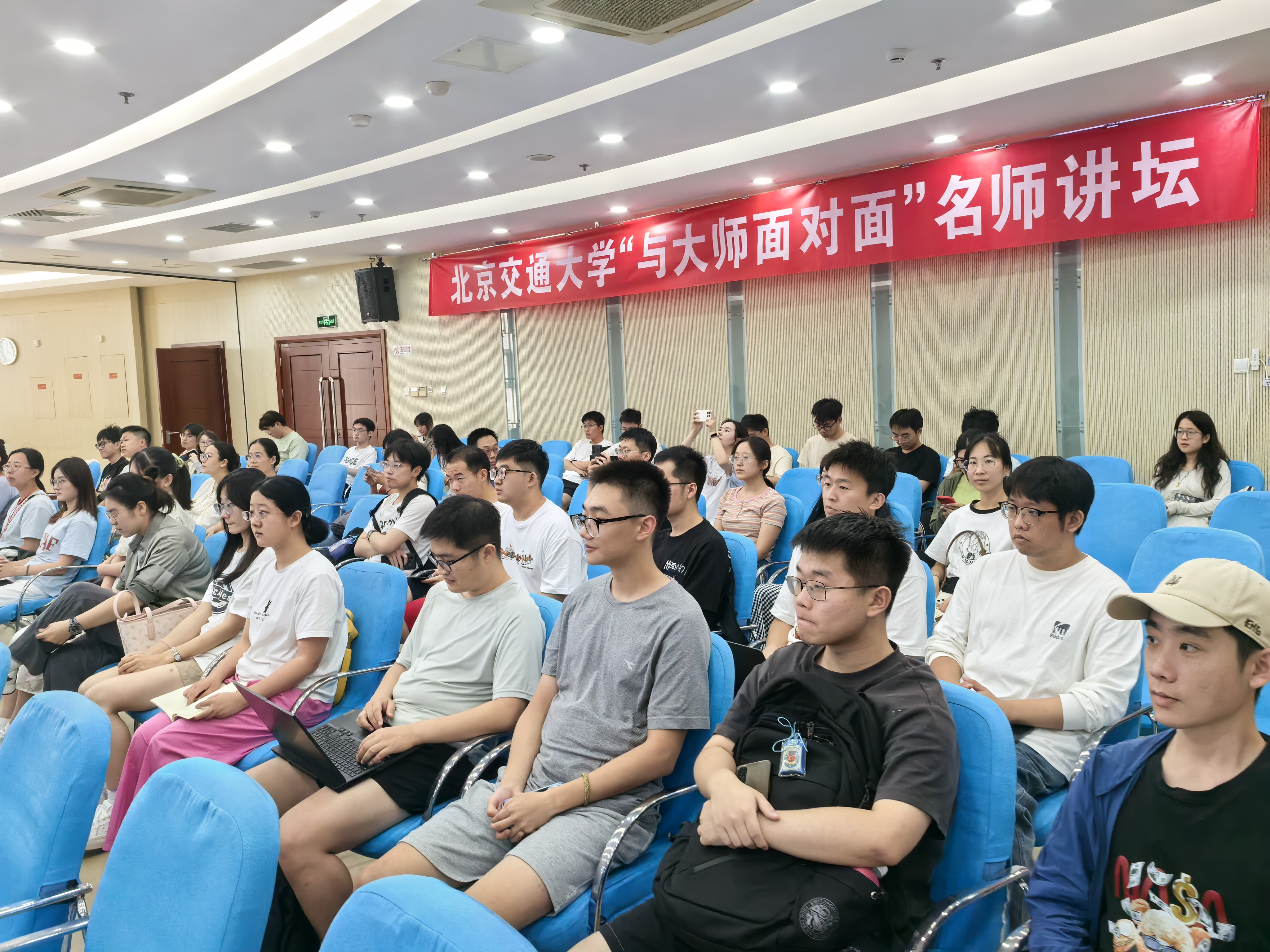 146418411.jpg 图片 (2).jpg